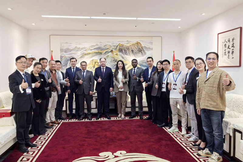耀龙智能受邀参加“乌兹别克斯坦驻广州总领事贸易投资合作座谈会”｜助力中国体育制造高质量出海